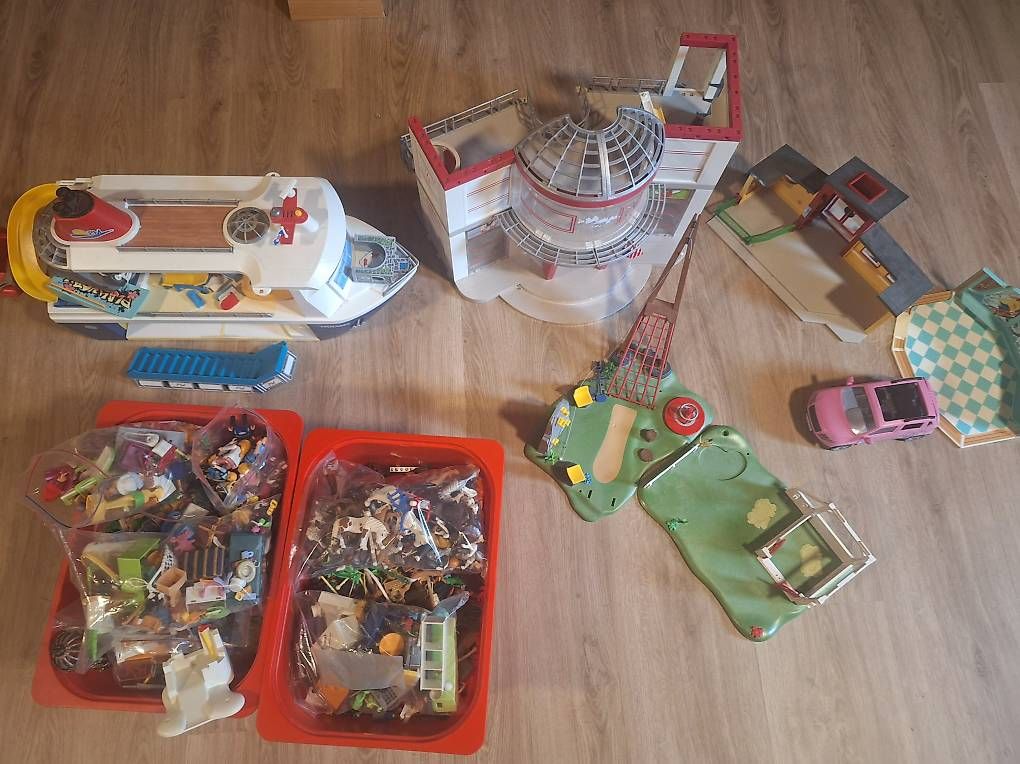 Spielzeuge: Playmobile diverse Sets – Gebraucht aus Zuoz von Nocino01 1