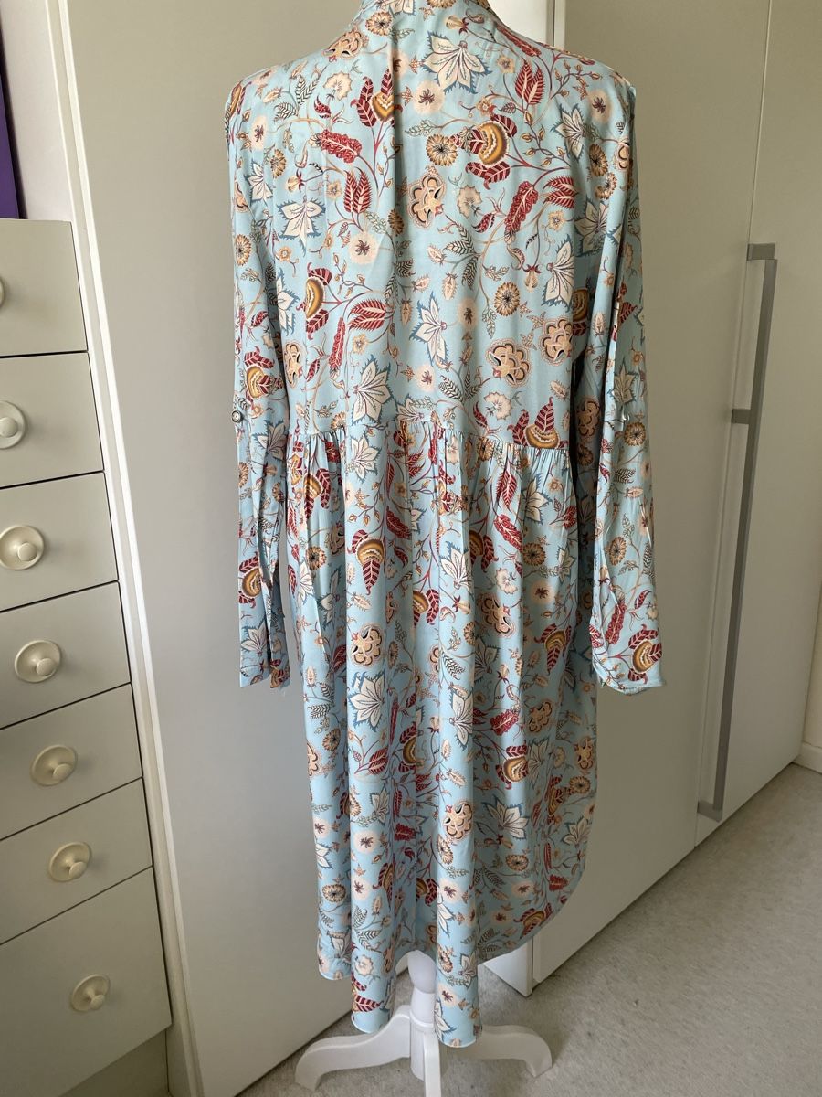 Robes: NEU** Kleid FADDA 40 Viscose 100% – Neuf (Voir description) à Zürich par Pamuk04 3