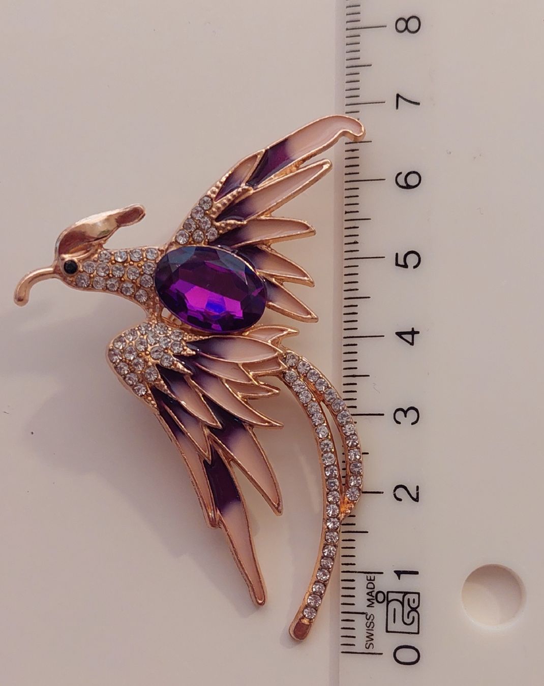 Spille & Fermagli: Schöne Brosche Phoenix mit lila Stein & Strass – Nuovo (secondo la descrizione) da Oberwil BL venduto da Kukkaniitty 7