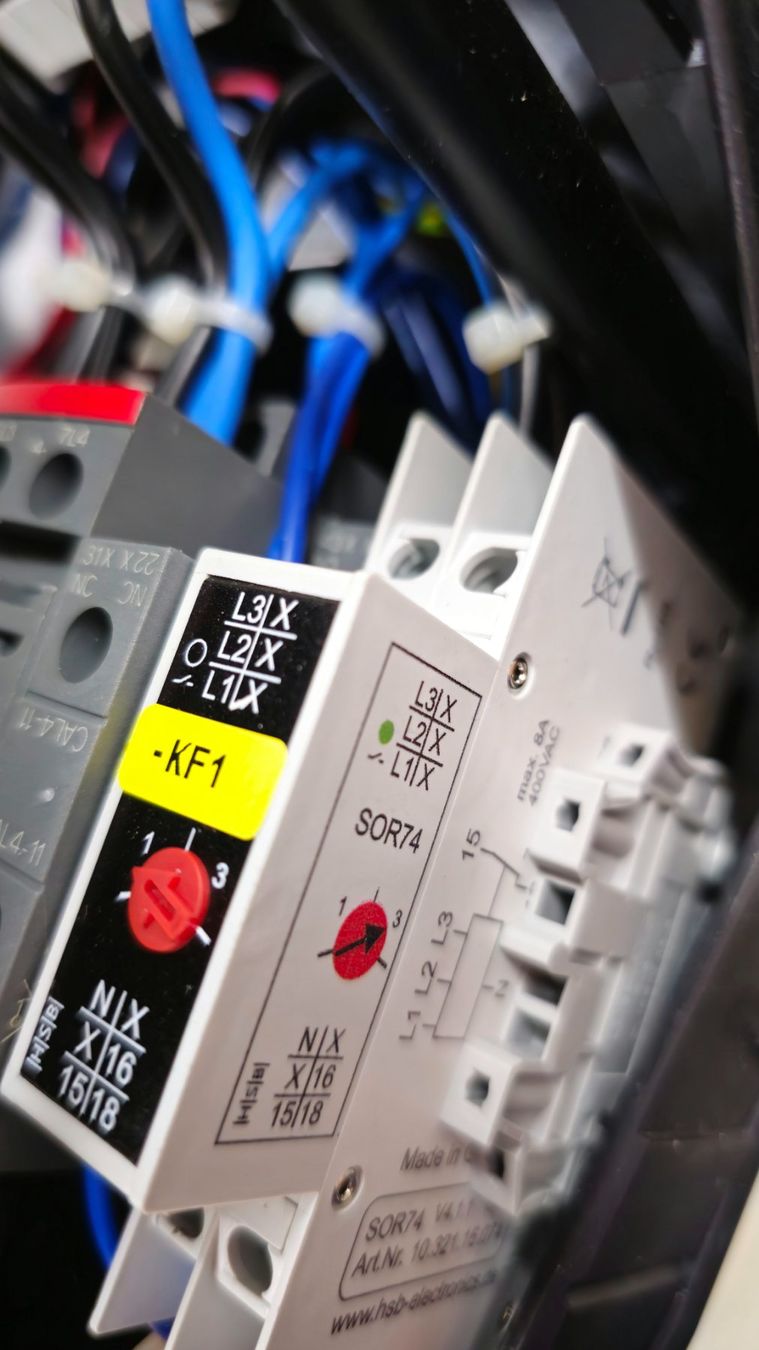 Caricabatterie: Amtron Mennekes Wallbox Typ 11Kw – Usato da Hefenhofen venduto da Osstschweiz 2