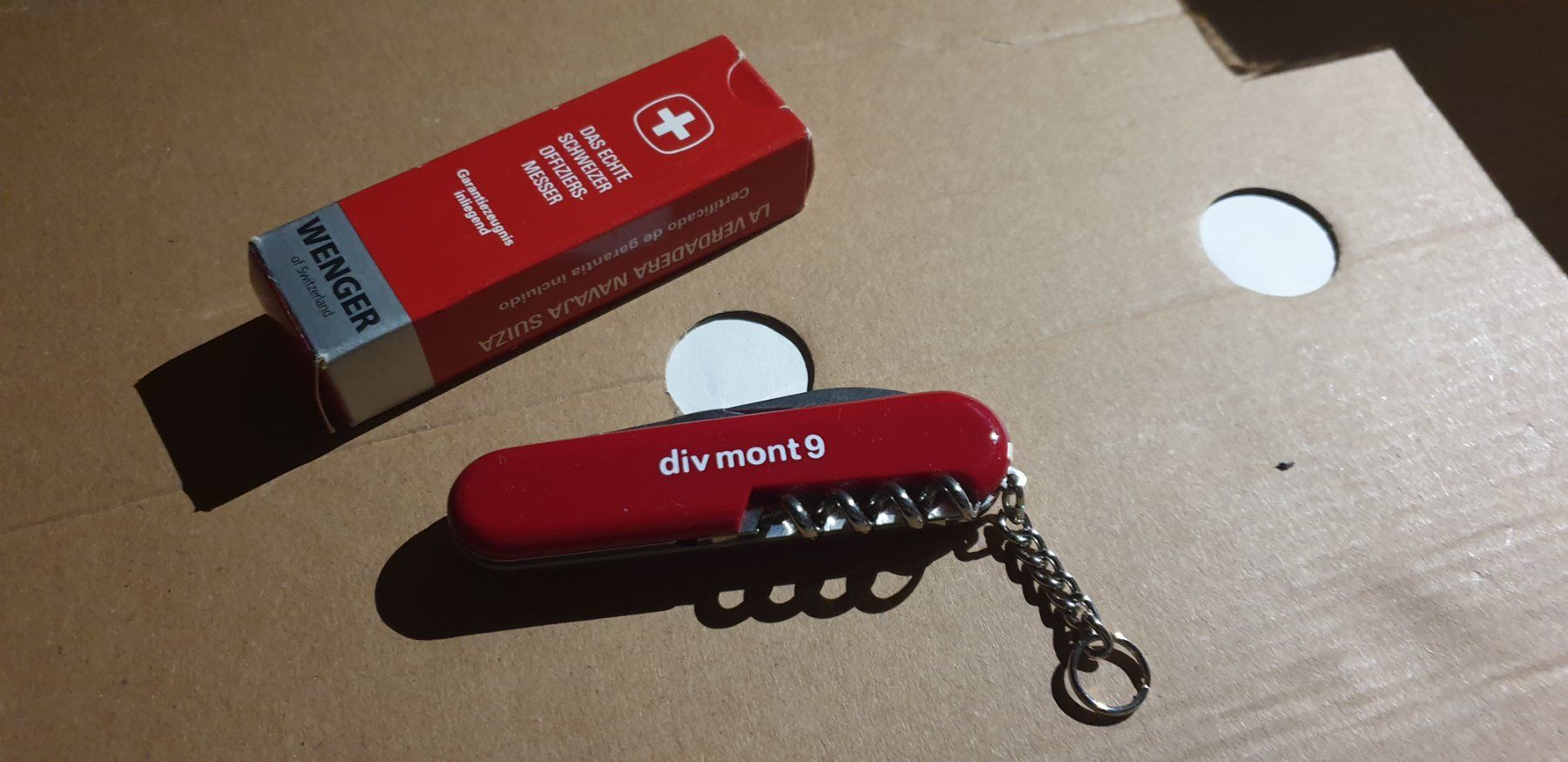 Wenger Taschenmesser: Div. MONT 9 Militar Wenger Rot Sackmesser Messer – Neu (gemäss Beschreibung) aus Val D Illiez von SnowRoof 2