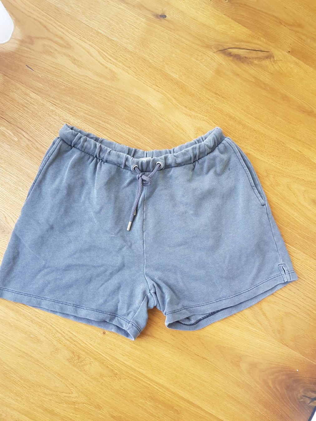 H&M Pantaloni: H&M Sweathose Grösse S – Usato da Eschenbach SG venduto da SanFranciscoCalifornia