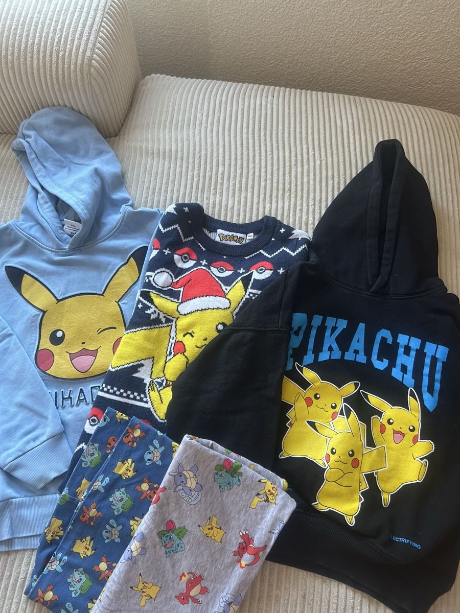 Ensembles coordonnés: Winter Pokémon 122 -130 Pullover  – D'occasion à Speicherschwendi par lac_68np
