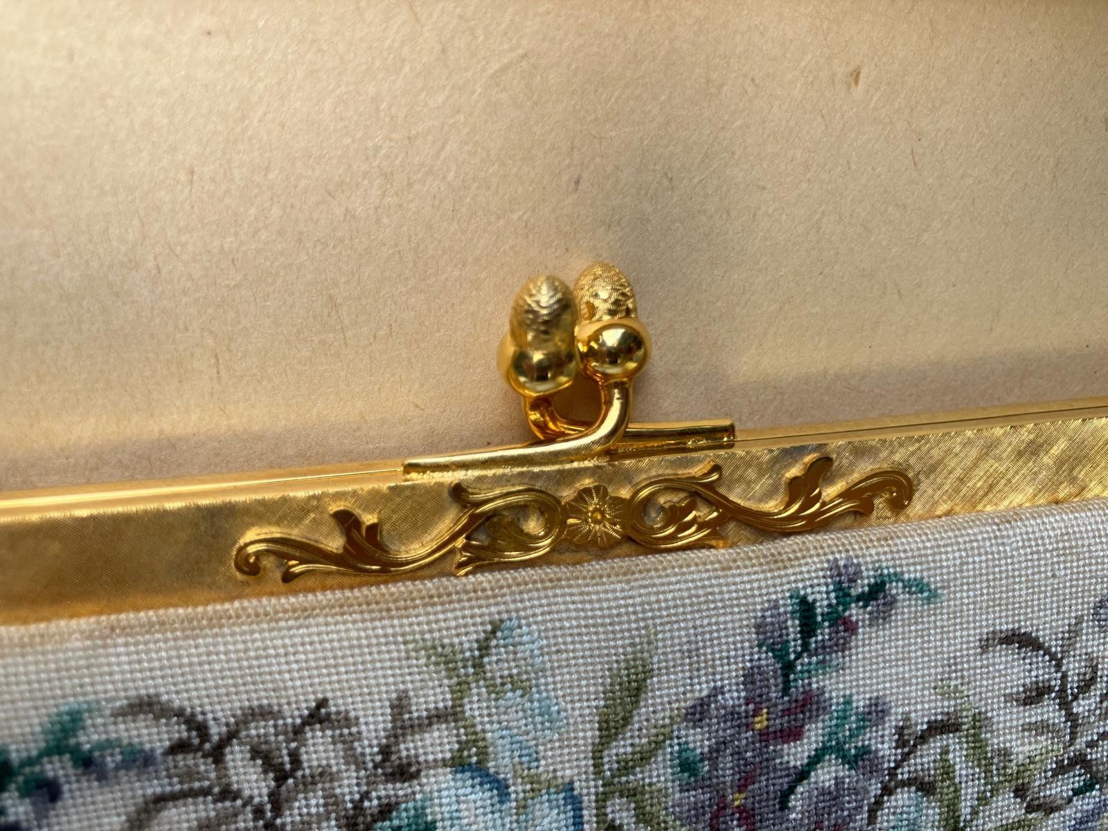 Borse da donna: Vintage Clutch Bag – Usato da Monte Carasso venduto da arn_dime 2