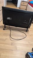 LG Fernseher 32 Zoll gebraucht mit Standfuesse