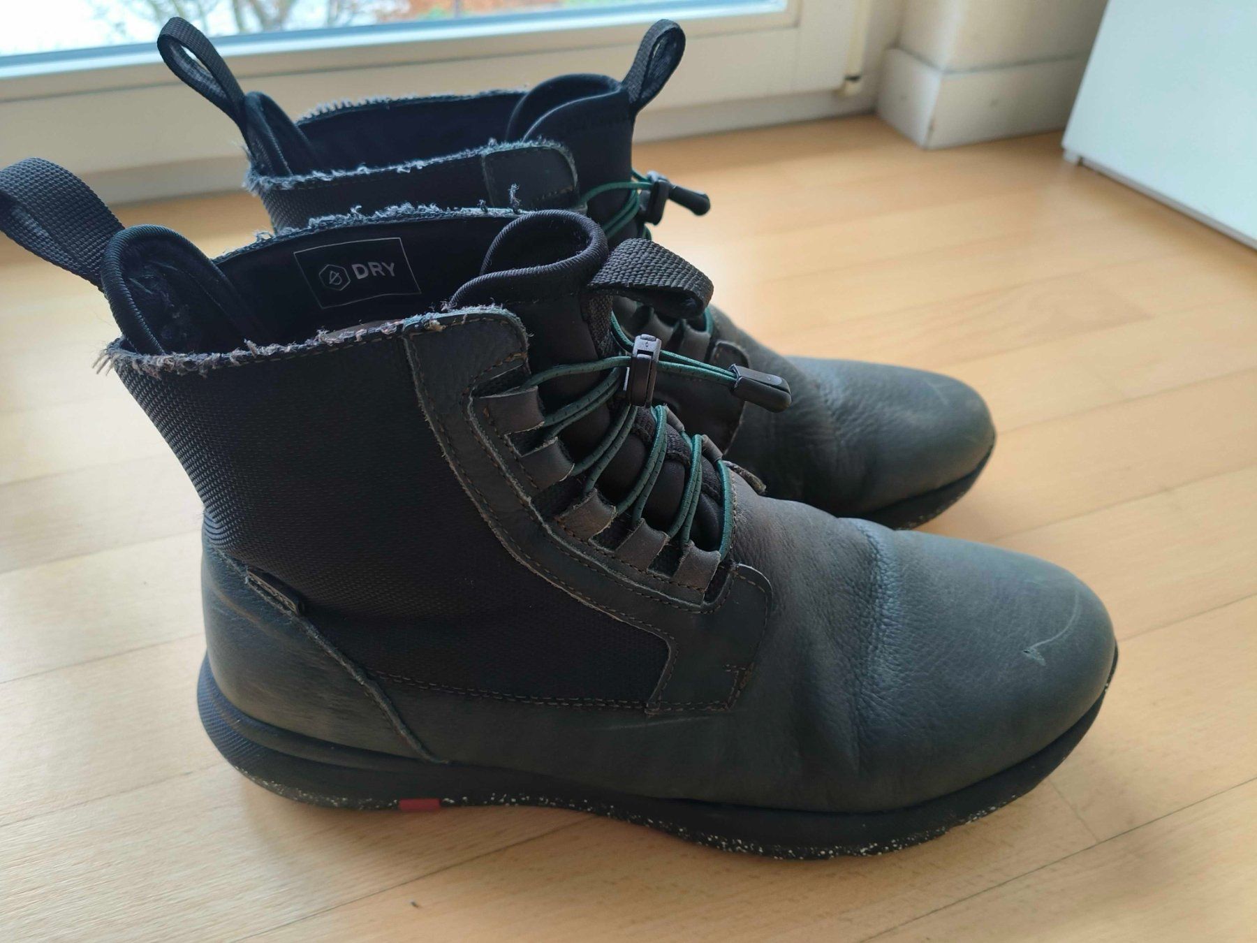 Levi's Scarpe da uomo: Levis Winterstiefel. Gr. 45 – Usato da Zumikon venduto da dwl_j987