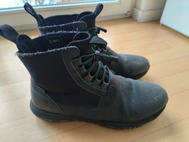Levis Winterstiefel. Gr. 45