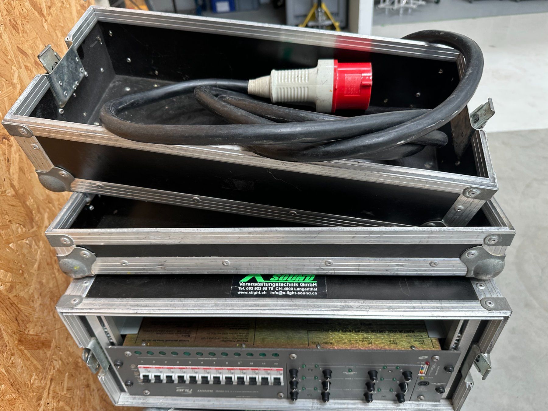 Sistema di controllo: Dimmer Anytronics DI225 12 Kanal – Usato da Langenthal venduto da Ursmuell 2