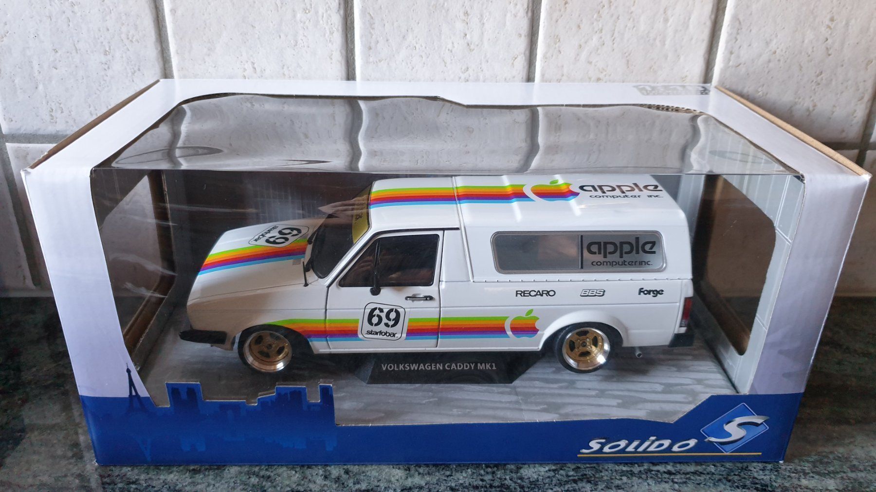 Volkswagen Modellini d'auto: VW GOLF CADDY / 1:18 TUNING – Nuovo e nell'imballaggio originale da Wengi b. Büren venduto da Ot1000 8