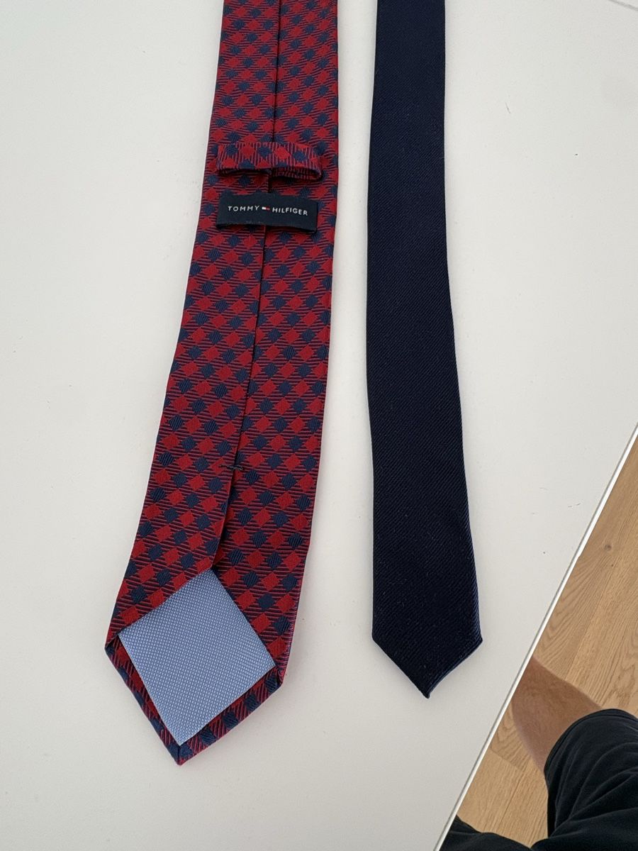 Tommy Hilfiger Krawatten: Tommy Hilfiger Necktie Red Blue Check Silk Blend 100% – Gebraucht aus Obbürgen von cla_x9h6 2
