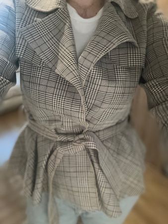 Trendige Übergangsjacke im Karomuster, Grösse 38, Top!