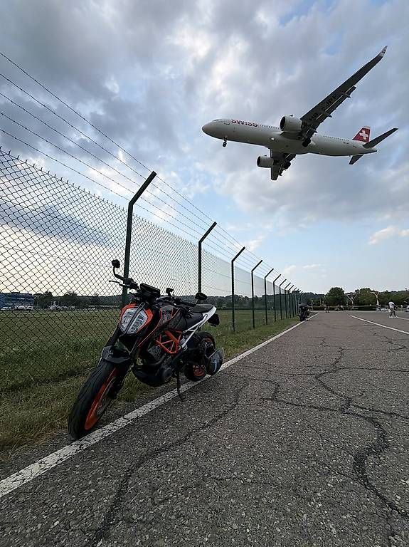 Strasse: KTM Duke 390 – Gebraucht aus Bassersdorf von DokkoJP 1