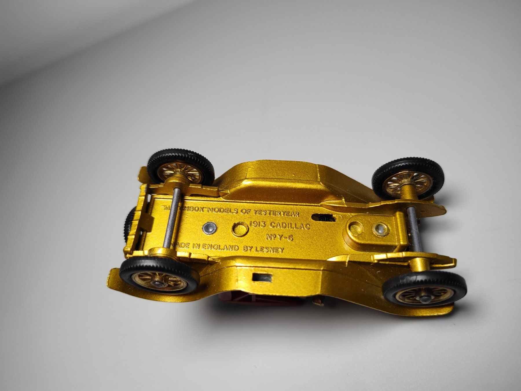 Matchbox Modellini d'auto: Matchbox Y-6 1913 Cadillac – Usato da Bachenbülach venduto da R.Mall 6