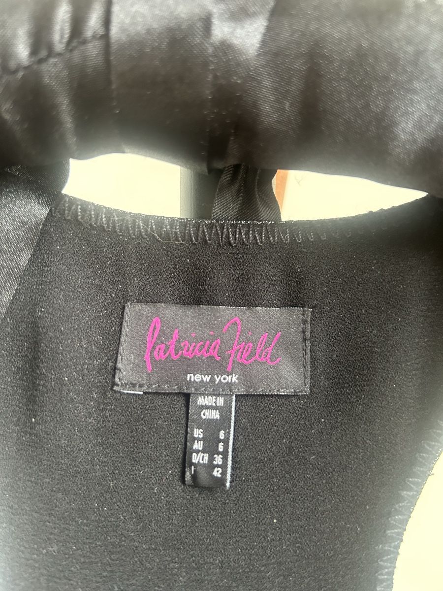 Vestiti: Cocktail Kleid mit dezentem Glanzstoff – Usato da Arbon venduto da Bulgari2011 1