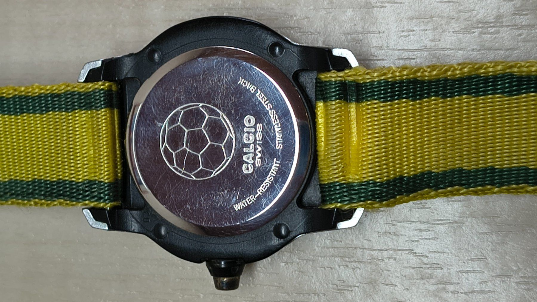 Orologi: Calcio Swiss Uhr – Usato da Biel/Bienne venduto da MartellVSOP 2