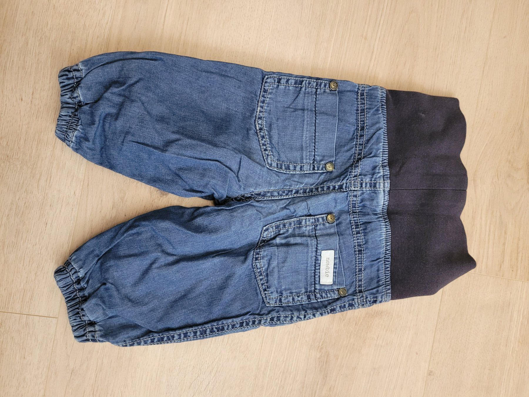 Pantaloni: Hosen Grösse 68 – Usato da Lupsingen venduto da sta_wgg5 2