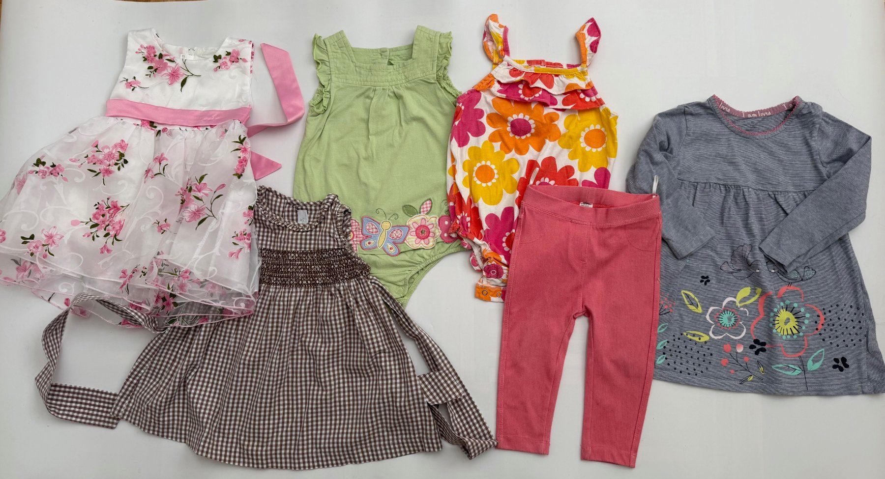 Lotti & Set di vestiti: Kleiderpacket für Mädchen Gr. ca. 80 – Usato da Zumikon venduto da natalia6211