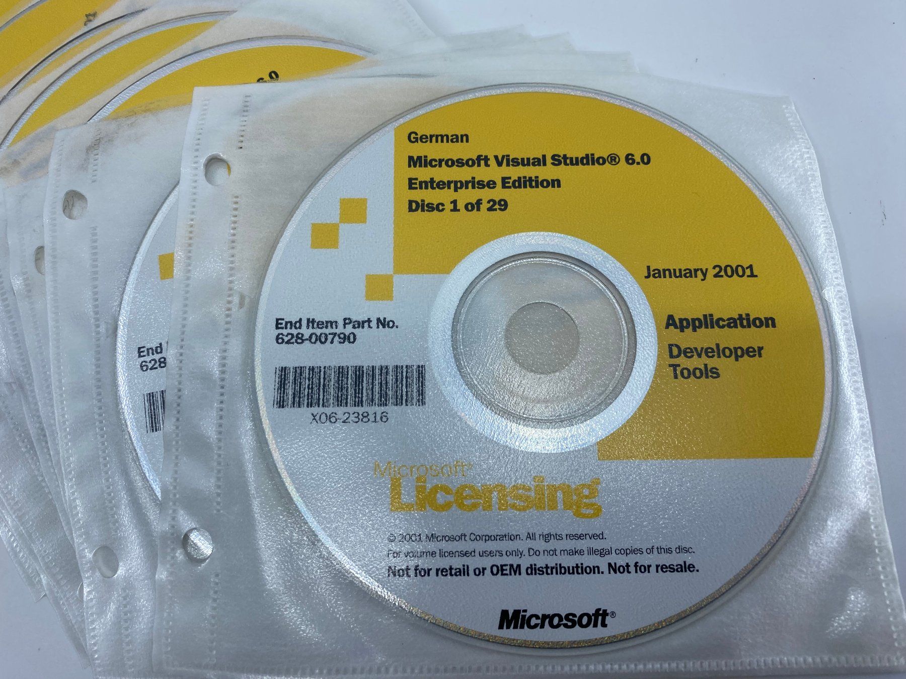Microsoft Software: Sammlung Microsoft Select CDs - Visual Studio inkl. Ordner – Usato da Langwiesen venduto da Restposten-24 6