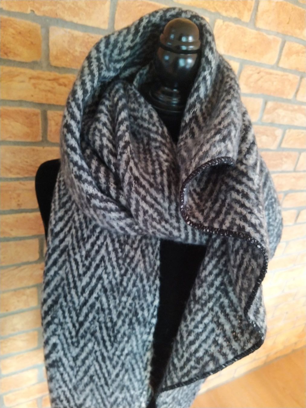 Foulards, Tücher & Schals: Schal in schwarz/beige – Neu (gemäss Beschreibung) aus Wolhusen von Pindha05 1
