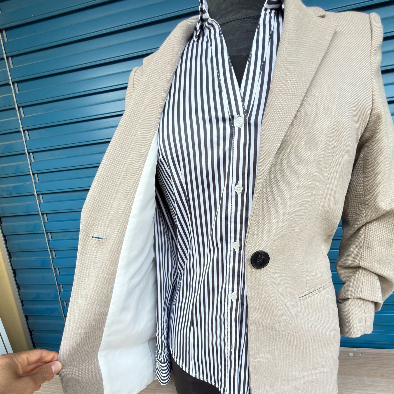H&M Vestes: Superbe blazer long H&M beige – D'occasion à Thônex par BrYu 6