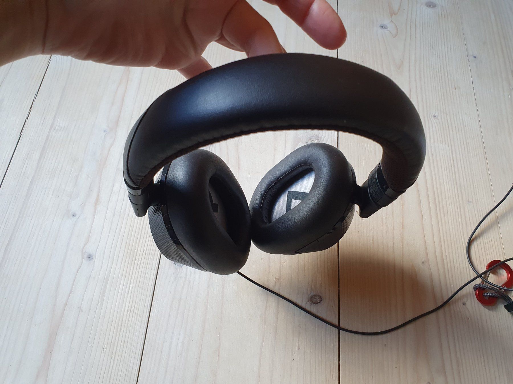 Plantronics Kopfhörer: Casque audio BackBeat PRO 2 Special Edition – Gebraucht aus Finhaut von sof_j2wn 5