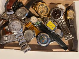 Lot de montres vintage - divers modèles quartz, automatique,