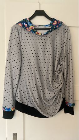 Modisches Langarmshirt Gr. 40