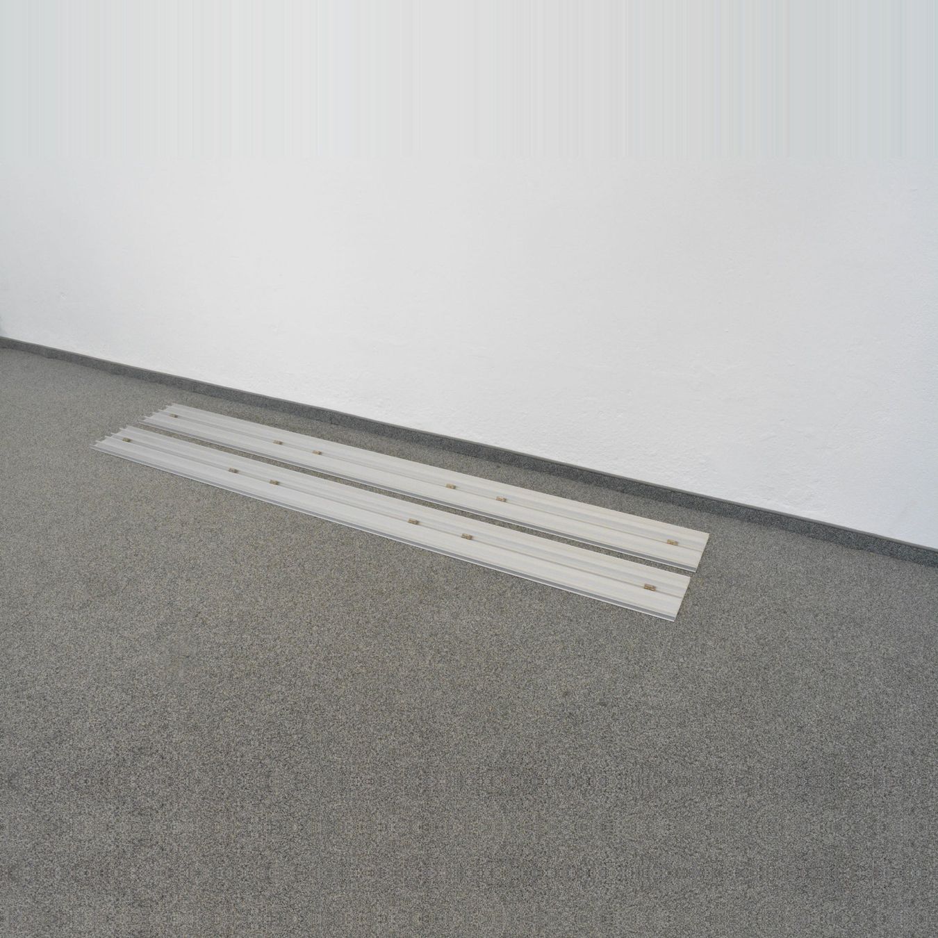 Sonstiges für Büro & Gewerbe: Denz D3 Alu-Abdeckungen 2800mm – Gebraucht aus Schönenwerd von mcofficeshop 2