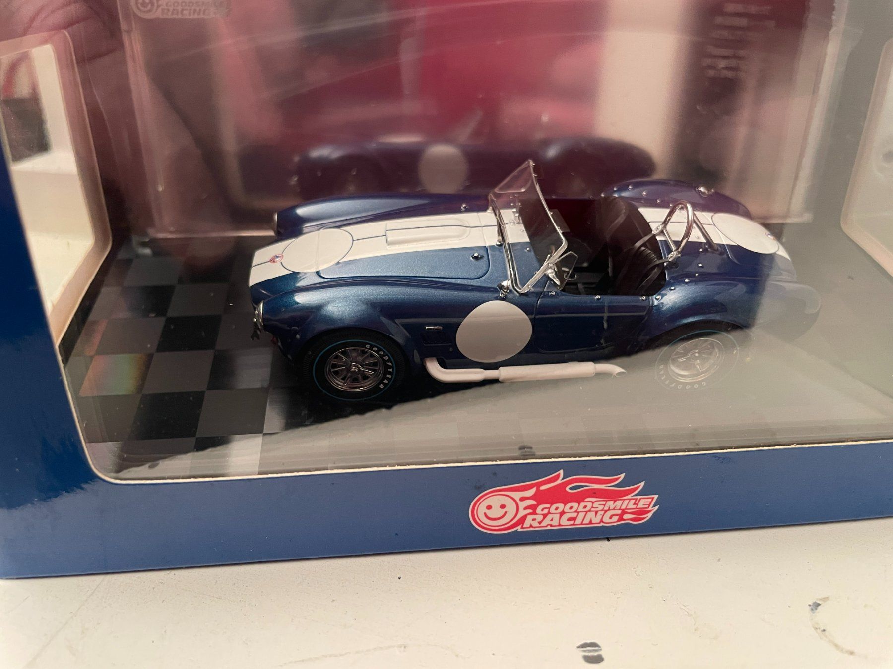 Shelby Collectibles Modellini d'auto: ac cobra 427    1:43 goodsmile racing – Nuovo e nell'imballaggio originale da Wohlen AG venduto da Erelpowerline