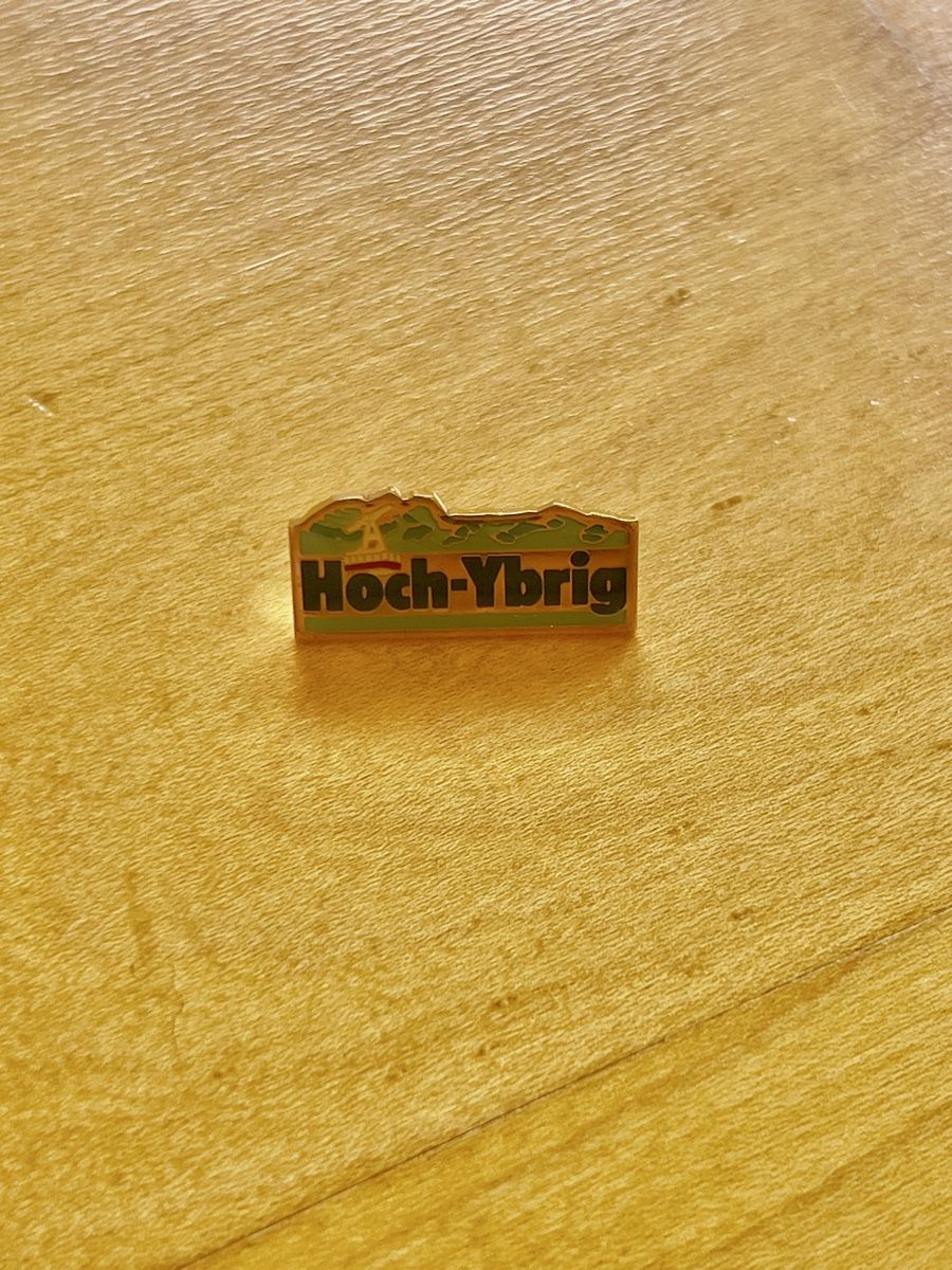 Plaketten & Abzeichen: Hoch Ybrig PIN – Gebraucht aus Ottenbach von siiinnaa_77
