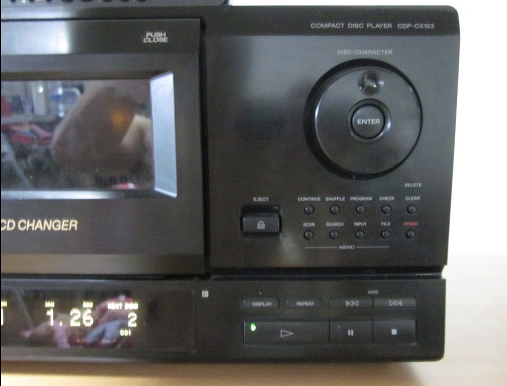 Sony Systèmes audio & multimédias: Lettore CD SONY CDP-CX153 100 CD Changer con telecomando – D'occasion à Arosio par mg7_j2j8 2