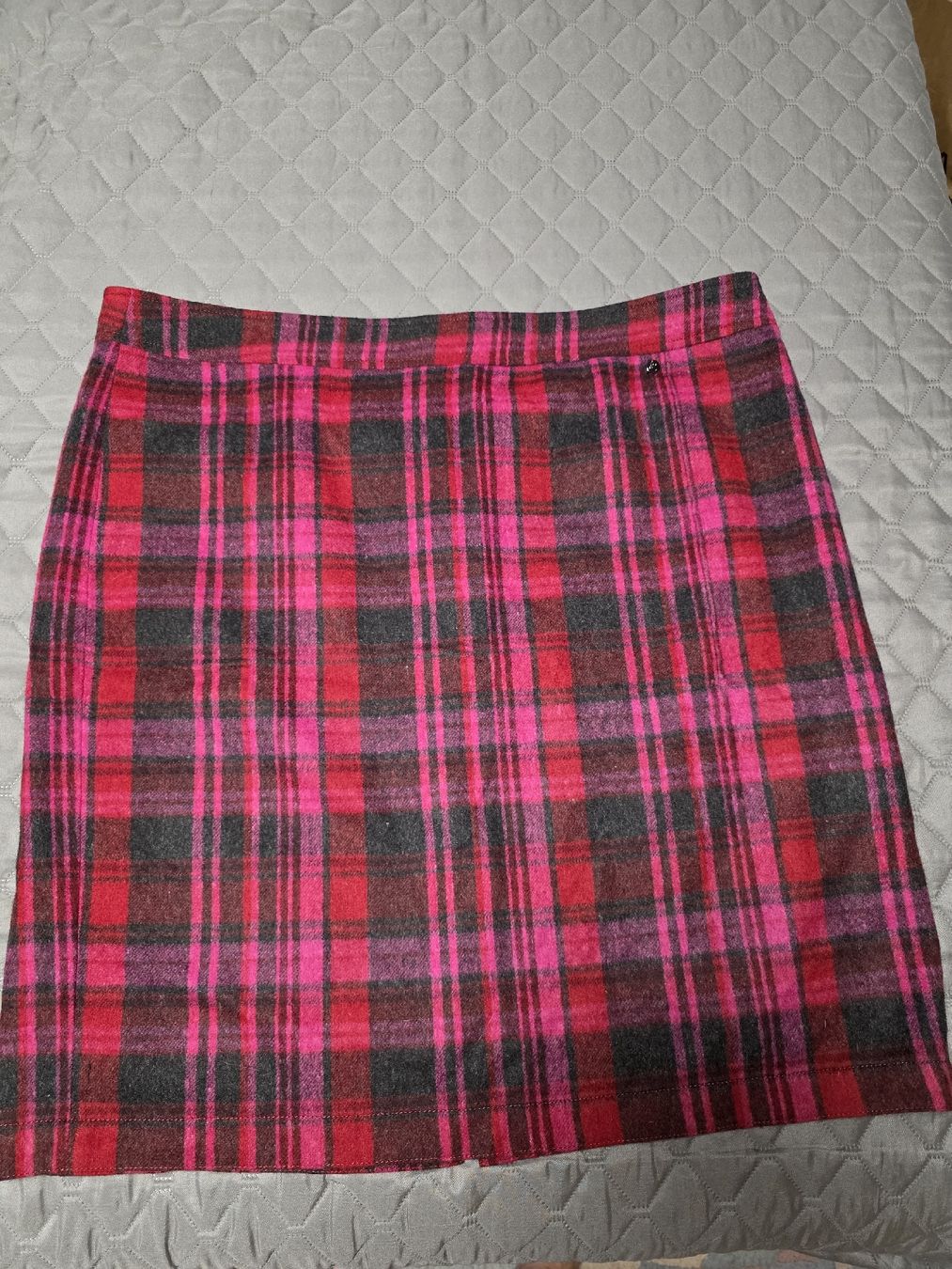 Gerry Weber Gonne: New GERRY WEBER Skirt Plaid Size 46  – Nuovo (secondo la descrizione) da Volketswil venduto da mic_27b5