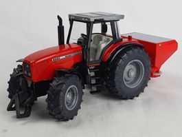 Siku Traktor Massey Ferguson 8280, 1:32, neuwertig