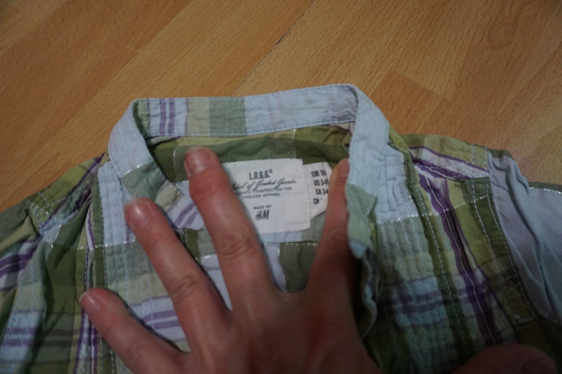 H&M Blusen, T-Shirts & Tops: Kinder Bluse Kariert Gr. 104 – Gebraucht aus Zürich von einalemjena 2
