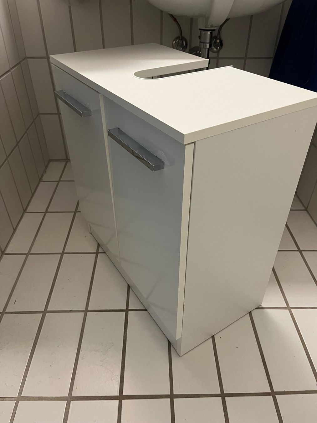 Mobili per bagno: Waschbeckenschrank – Usato da Obfelden venduto da kev_895h 2