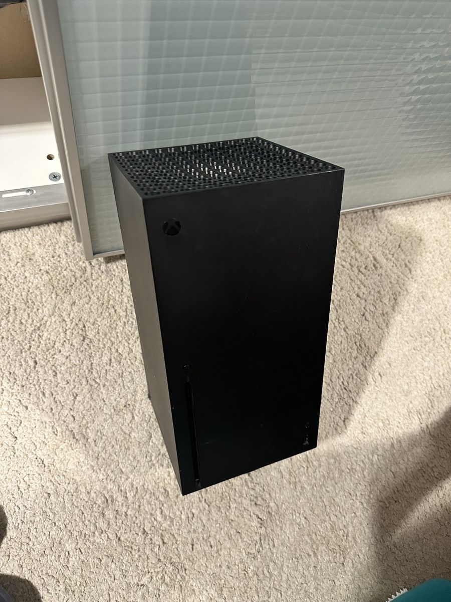 Microsoft Console: Xbox Series X - Excellent Condition - Ready for  Gaming – Usato da Küssnacht am Rigi venduto da 37Artem 1