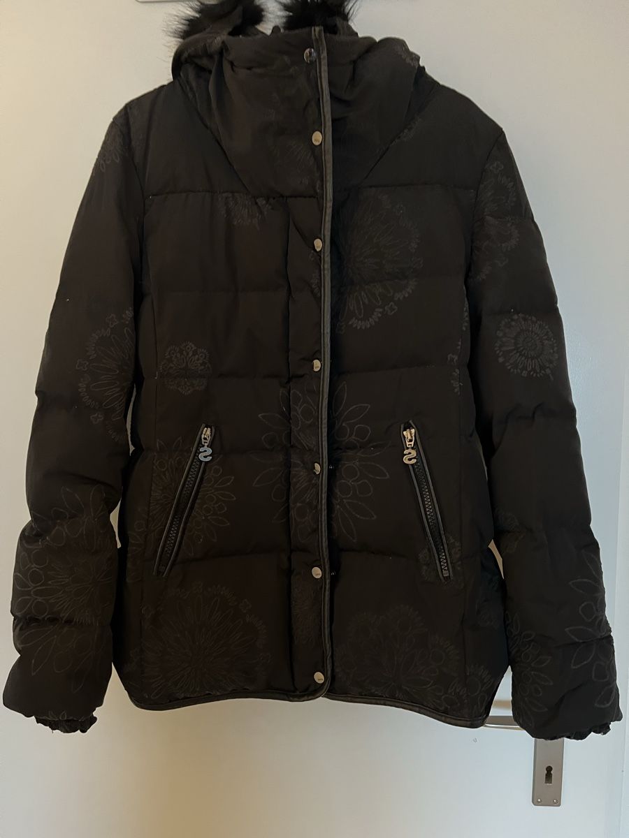 Desigual Giacche: Desigual Daunenjacke – Usato da Au - ZH venduto da sksantos 1