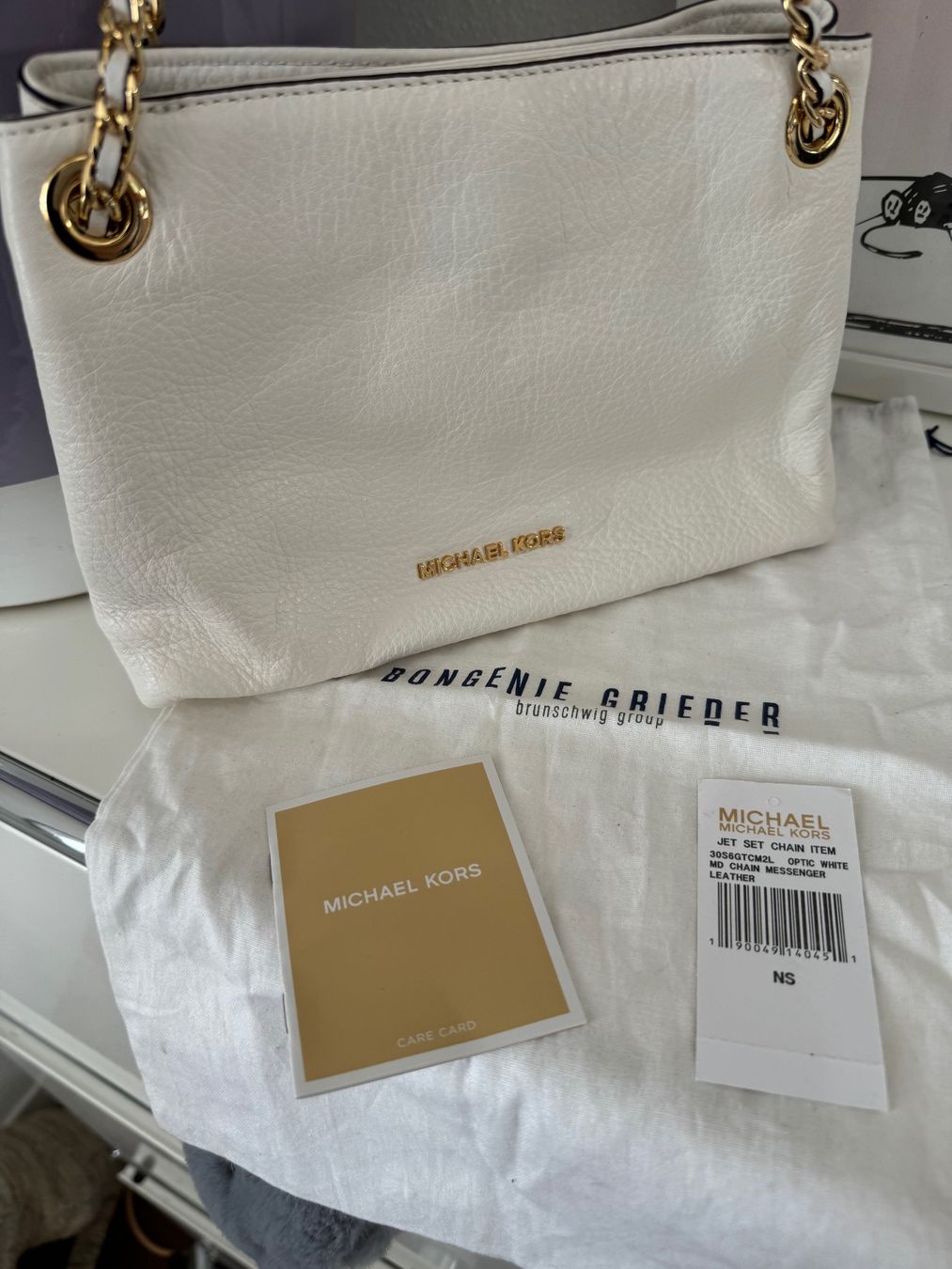 Michael Kors Borse da donna: MICHAEL Michael Kors Jet Set Chain Messenger Bag White Gold – Nuovo (secondo la descrizione) da Zuerich venduto da Moochie 2
