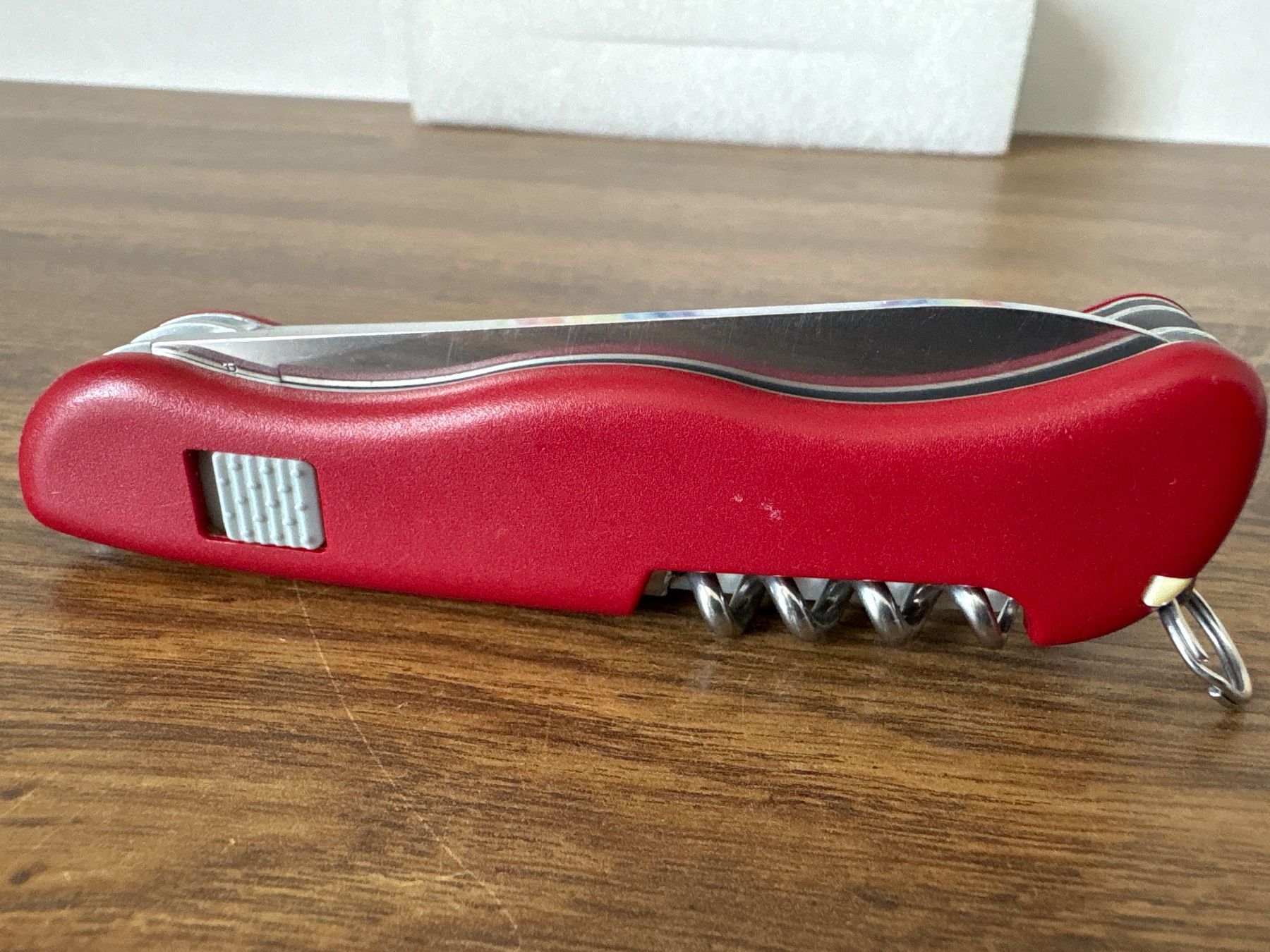 Victorinox Coltelli tascabile: VICTORINOX - Outrider red - Sackmesser – Usato da Andwil SG venduto da Rainboli 9