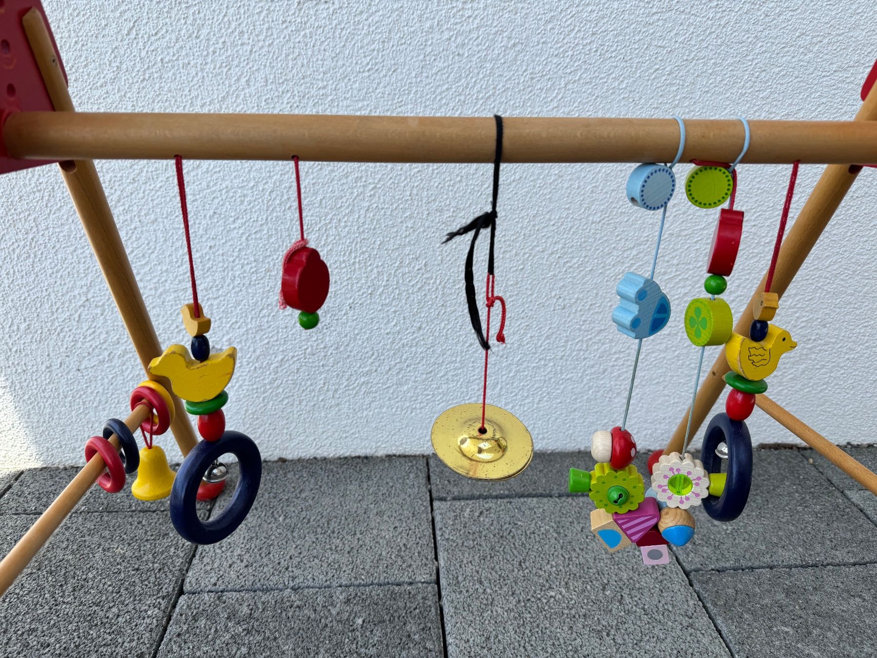 Giocattoli: Hölziges Spieltrapez für Babys – Usato da Lengnau AG venduto da fullthrust 1