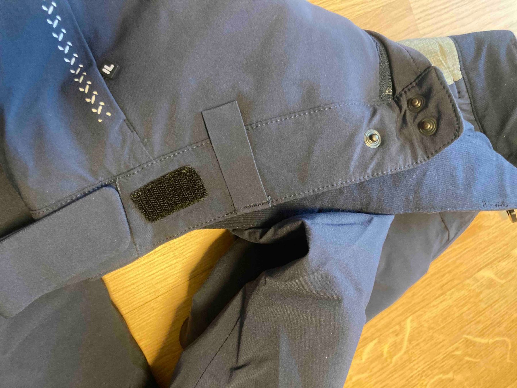 Fila Hosen: Fila Skihose Damen Grösse 36 – Neu und originalverpackt aus Winterthur von phi_hfs7 7