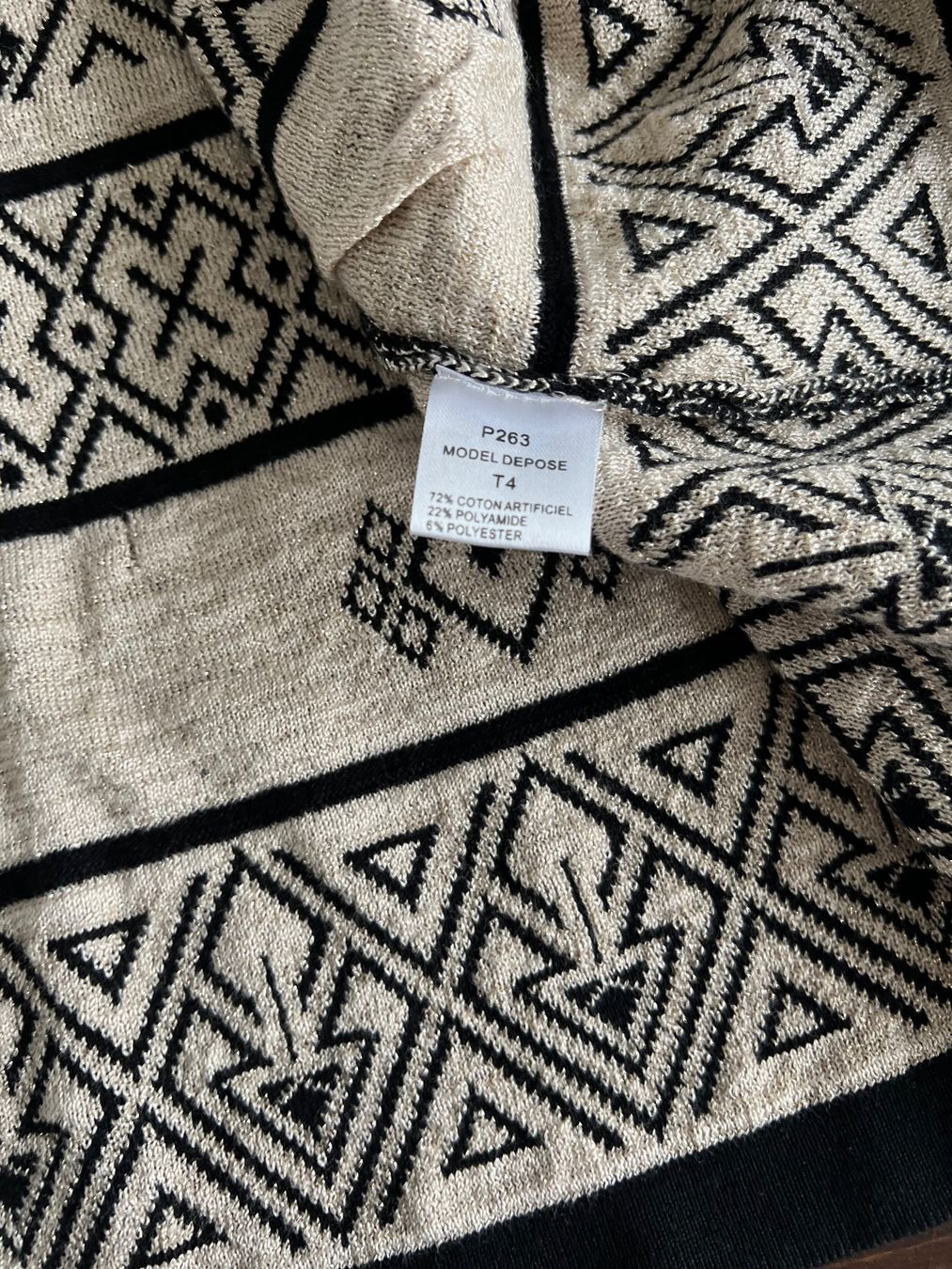 Vestiti: Schönes Strickkleid mit Muster, Gr. 36/38 – Usato da Ebmatingen venduto da Mistelu 2