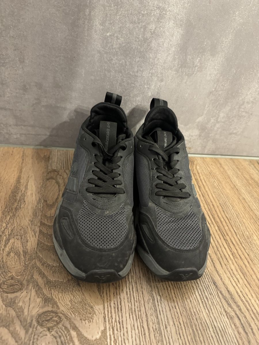 Armani Scarpe da uomo: Emporio armani sneaker – Usato da Sierre venduto da jen_w8vt