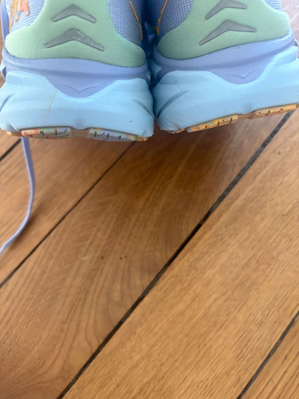 Hoka One One Scarpe da donna: HOKA Clifton 8 - Gr. 38 – Usato da Zürich venduto da triangular 4