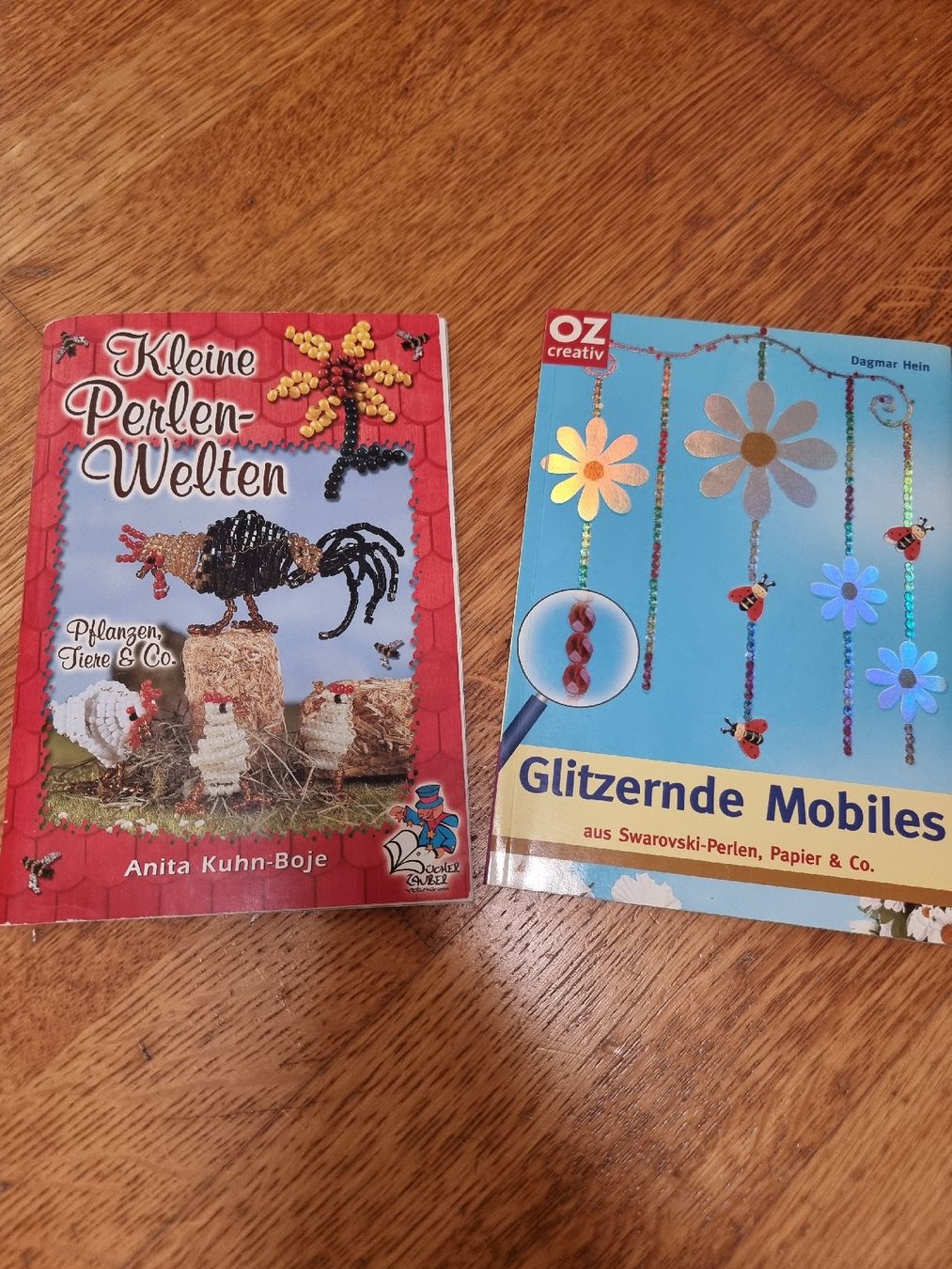 Bücher: Perlen Bastelbücher – Gebraucht aus Luzern von .Skylake.