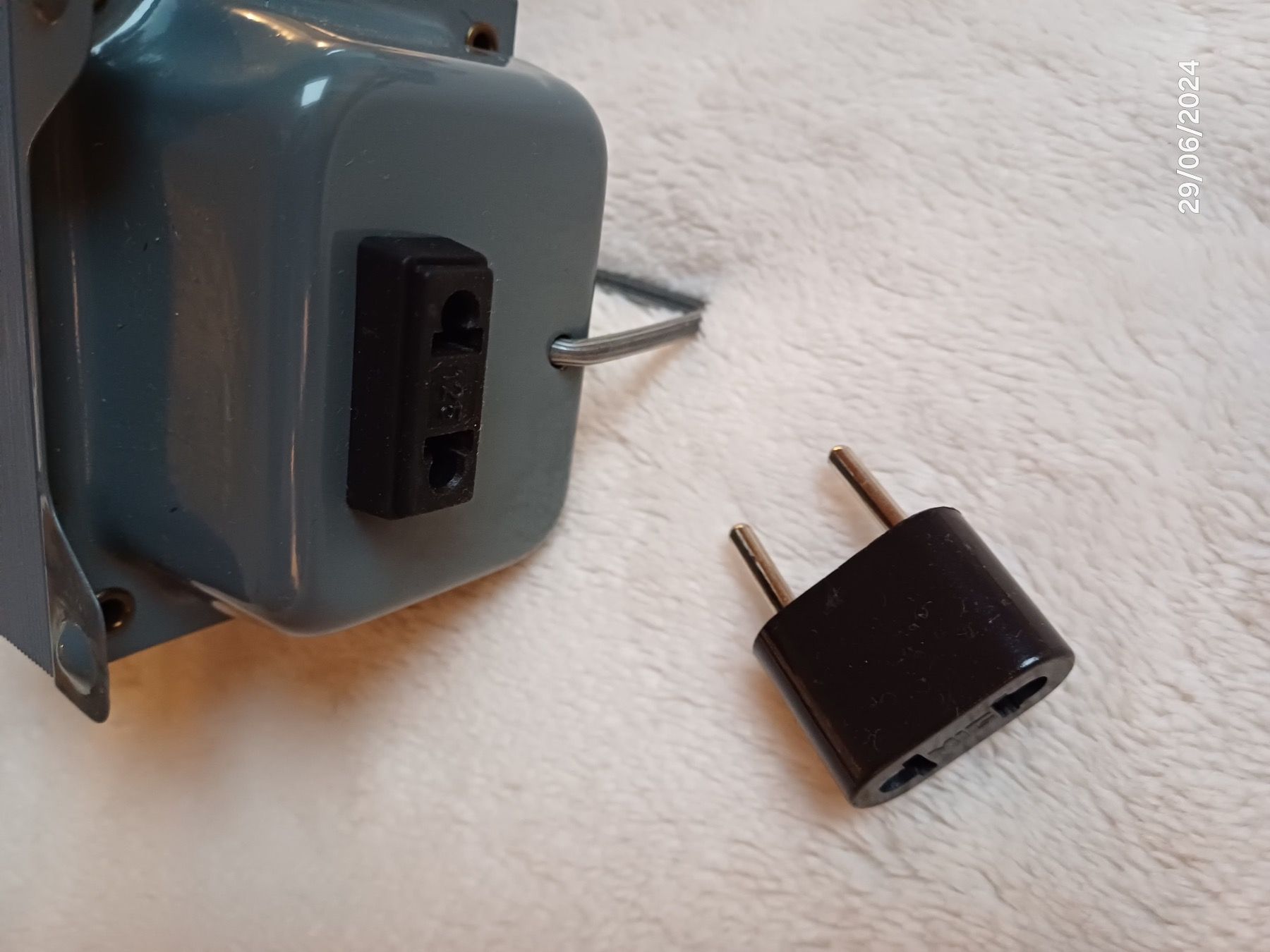 Batterie, Caricabatterie & Alimentatori: Spartransformator - MARKE: TRQ - MODELL: A200VA – Usato da Würenlos venduto da JRP_71 3
