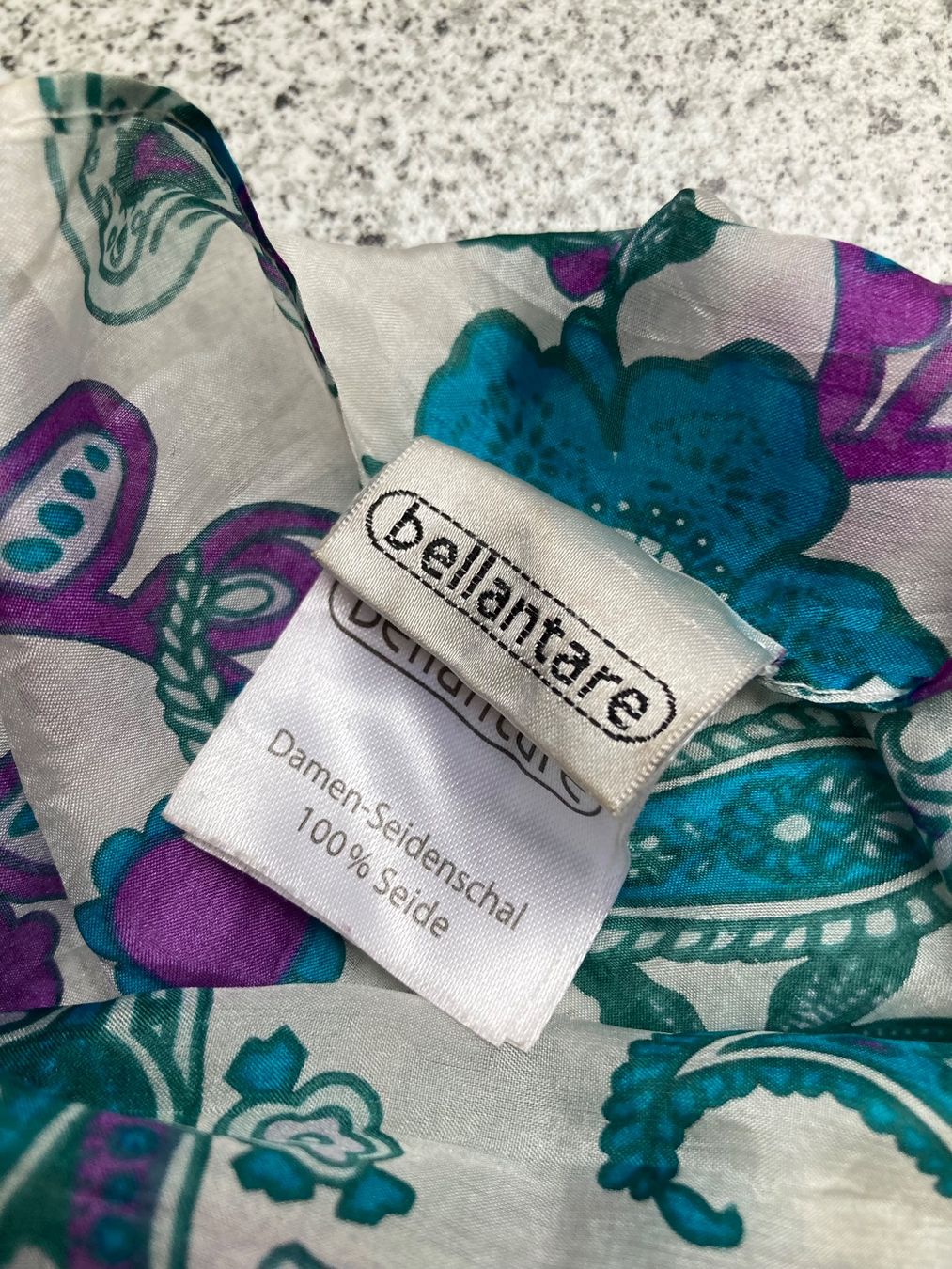 Foulard & Sciarpe: Bellantare Seide Schal – Usato da Unterägeri venduto da Jutka_04 7
