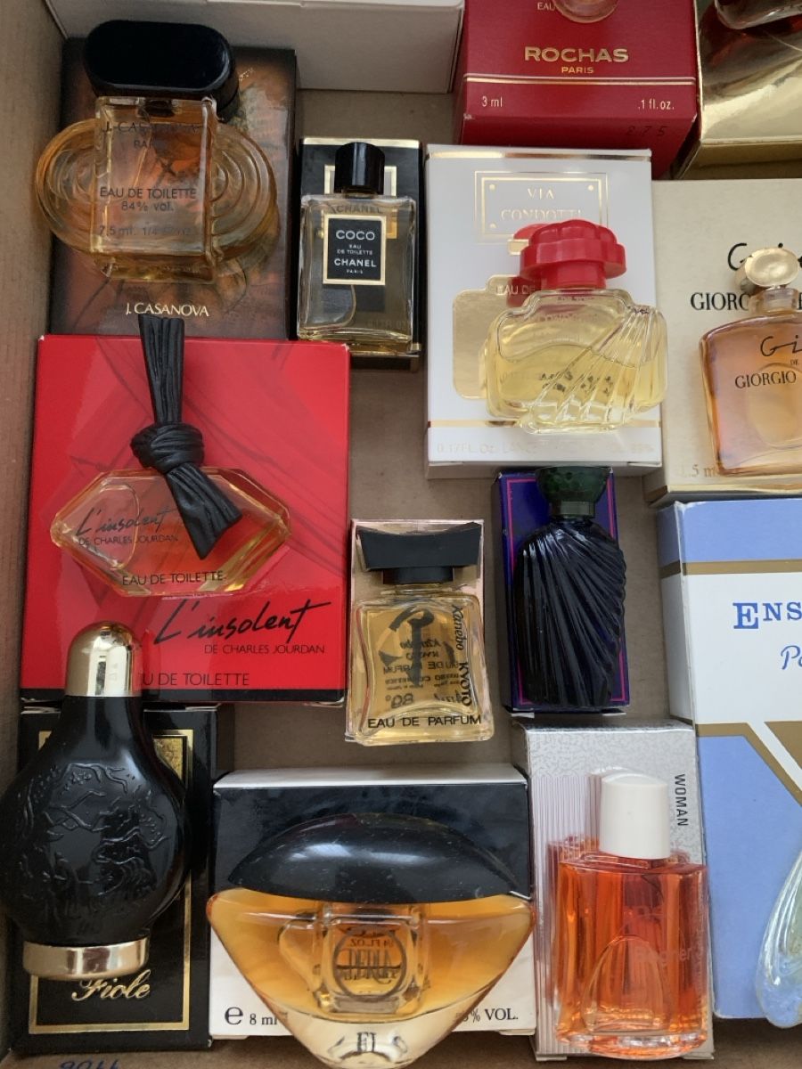 Parfum & Eau de Toilette: 40 Parfum Miniaturen – Gebraucht aus Hochdorf von Blume007 6