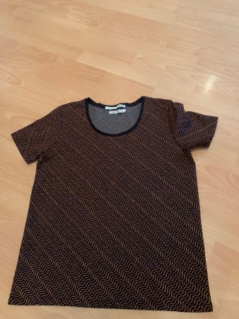Joli t-shirt chic t. 1 ou 36-38