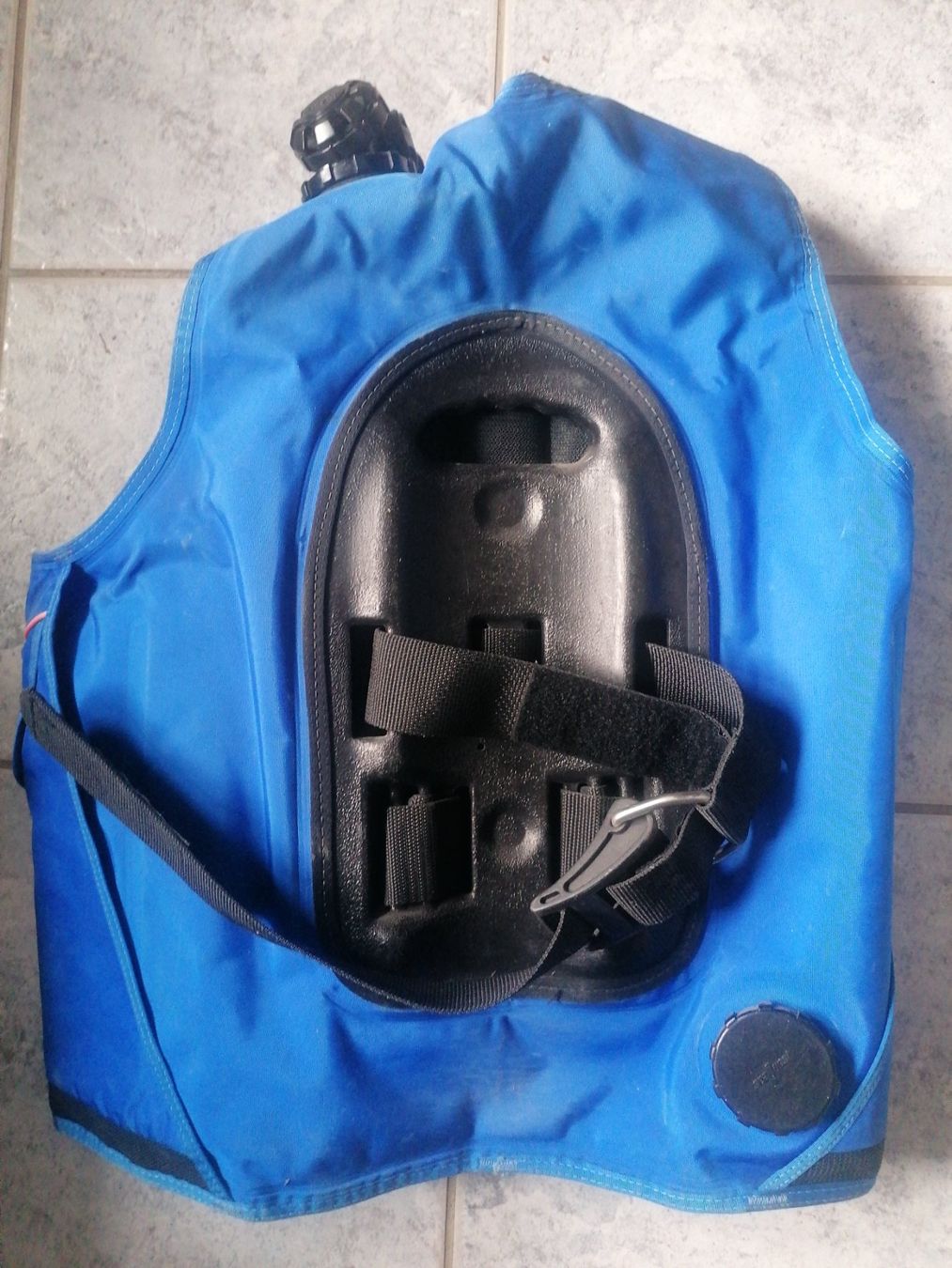 Mute per immersioni: Tarierjacket Sea Quest – Usato da Rheineck venduto da Sn600 2